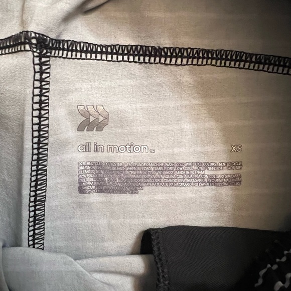 All in Motion - Double Layered Run Shorts - Picture 4 of 5